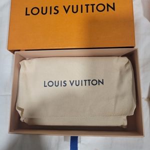 Louis Vuitton wallets brand new